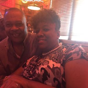 Meet your Posher, Roxanne